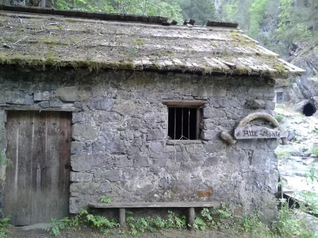 Gasthof Weigand Trunk Inn *